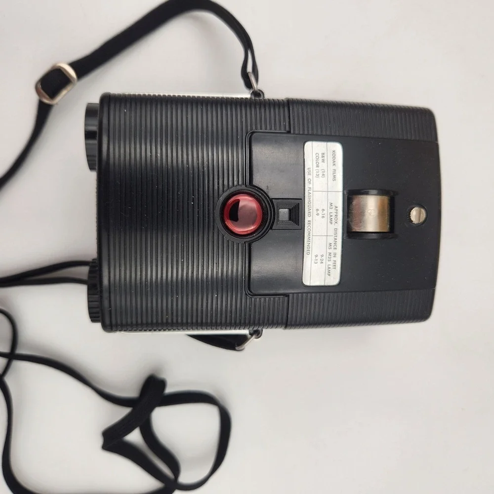 Vintage Kodak‎ Brownie Starflash Outfit Camera with Box and Manual 127 Film MCM